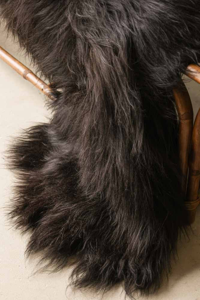 Genuine Icelandic Long Wool Sheepskin - Natural Black - Image 4