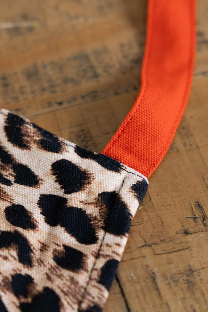 Leopard Love Print Apron - Image 6