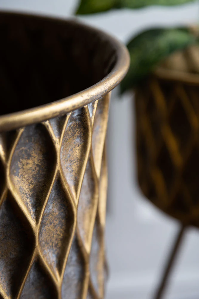 Set Of 2 Antique Brass Planters On Stand - Image 5