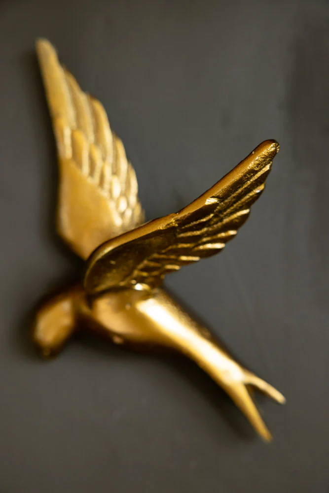 Set Of 3 Gold Metal Birds Wall Ornament - Image 3